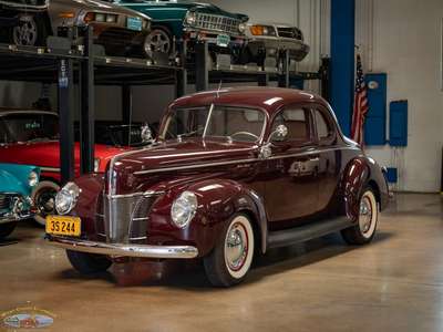 1940 Ford 2 Door Deluxe Business Coupe
