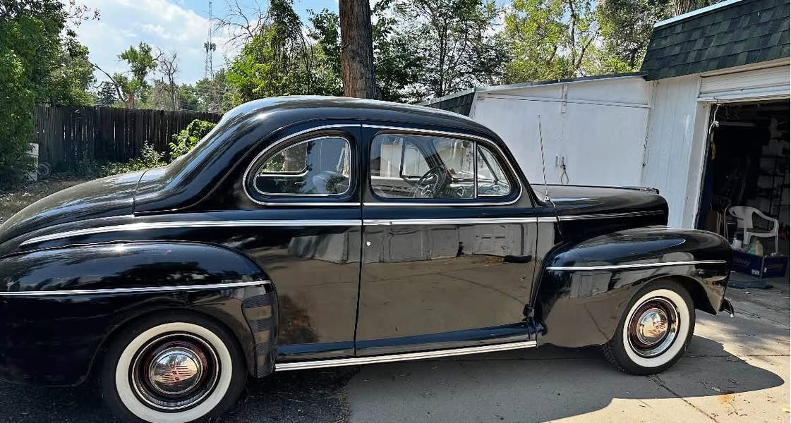 1947 Ford super deluxe