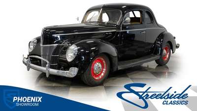 1940 Ford Deluxe Coupe