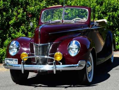 1940 Ford DeLuxe Convertible