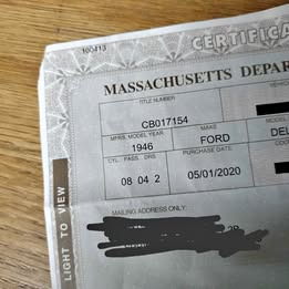 1946 Ford deluxe coupe