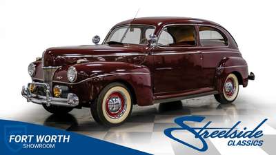1941 Ford Deluxe Tudor Sedan
