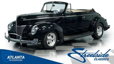 1940 Ford Deluxe Convertible