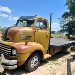 1946 Ford Deluxe