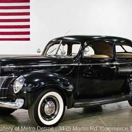 1940 Ford Deluxe