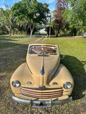 1946 Ford Deluxe