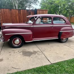 1948 Ford super deluxe