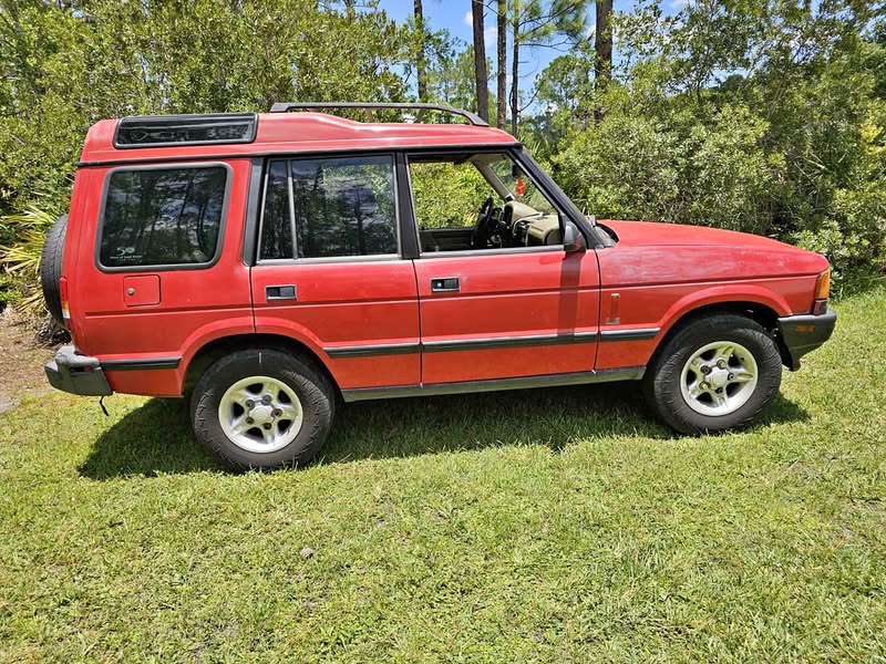 1998 Land Rover Discovery - LE Sport Utility 4D