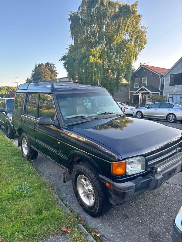 1998 Land Rover Discovery - SE7 Sport Utility 4D