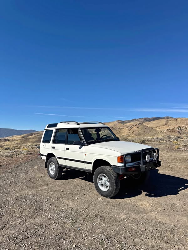1998 Land Rover Discovery - SE7 Sport Utility 4D