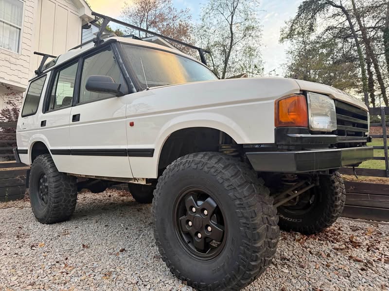 1996 Land Rover Discovery - SE Sport Utility 4D