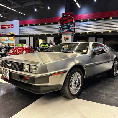 1981 DELOREAN dmc-12 back to the future Stainless steel