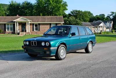 1994 BMW 3 Series - E30 316i Touring Design Edition