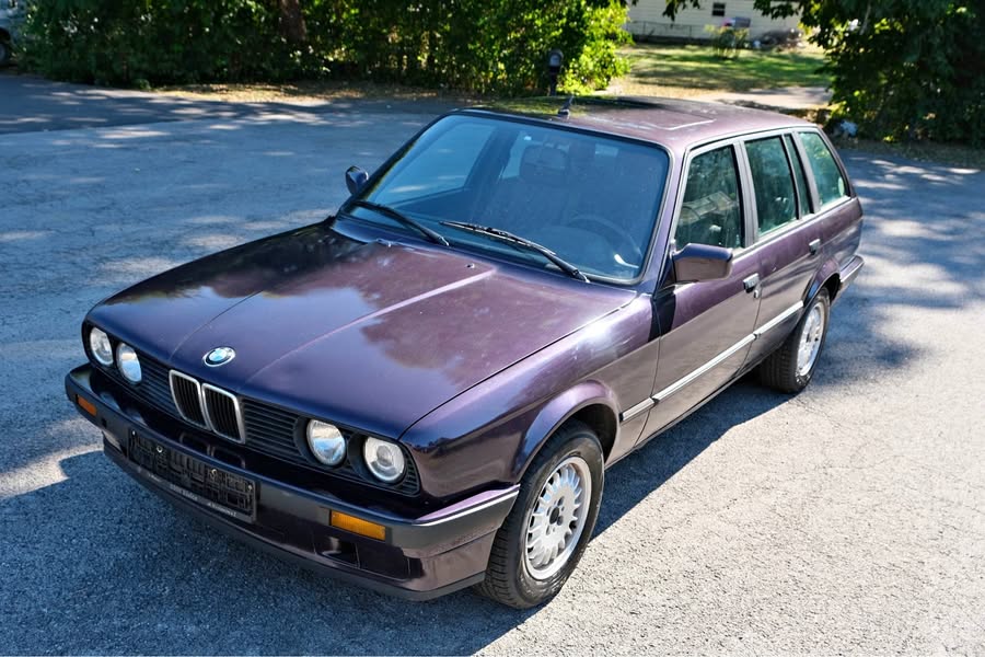 1994 BMW 3 Series - E30 316i Touring DesignerEdition
