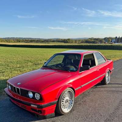 1991 BMW 3 Series - 318is Coupe 2D