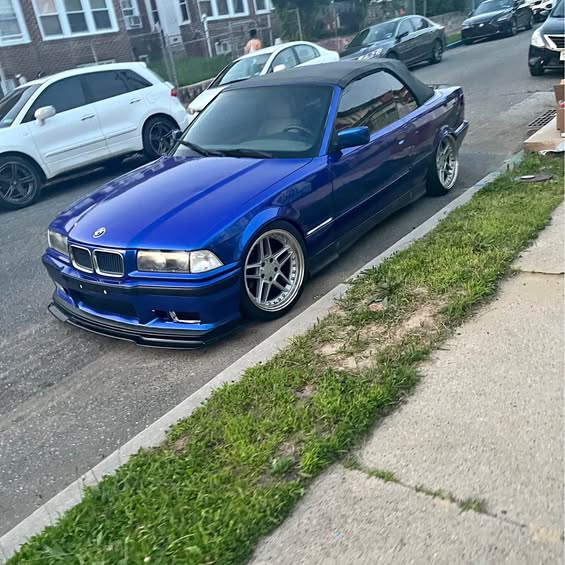 1994 BMW 3 Series - 325i Convertible 2D