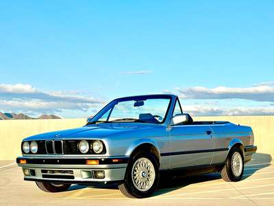 1991 BMW 3 Series - 318i Convertible 2D