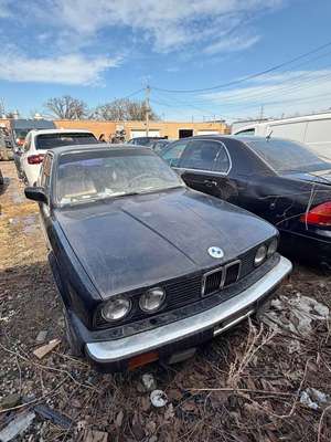 1986 BMW 3 Series - 318is Coupe 2D