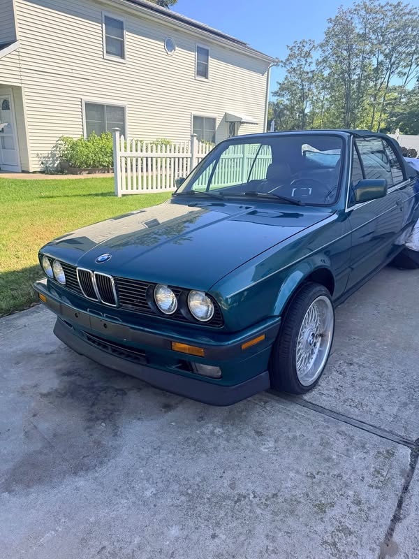 1992 BMW 3 Series - 325i Convertible 2D