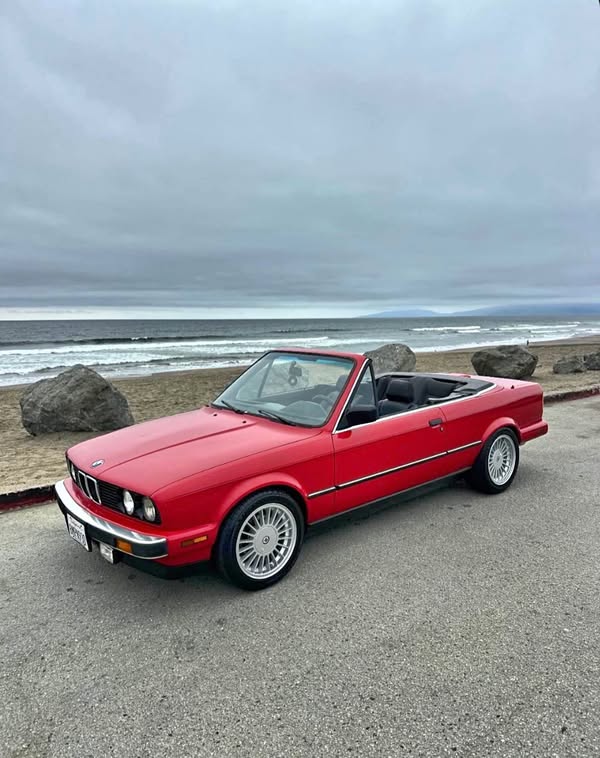 1990 BMW 3 Series - 325i Convertible 2D