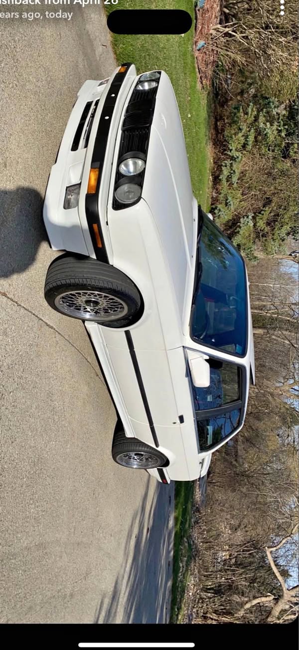 1989 BMW 3 Series - 323is Coupe 2D