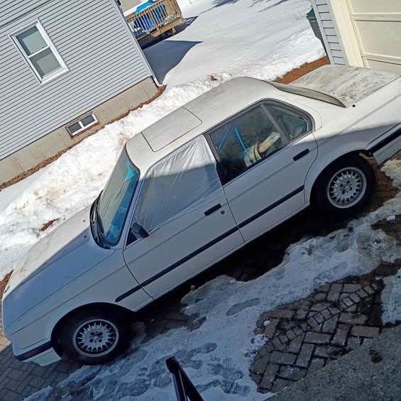 1989 BMW 3 Series - 325i Sedan 4D