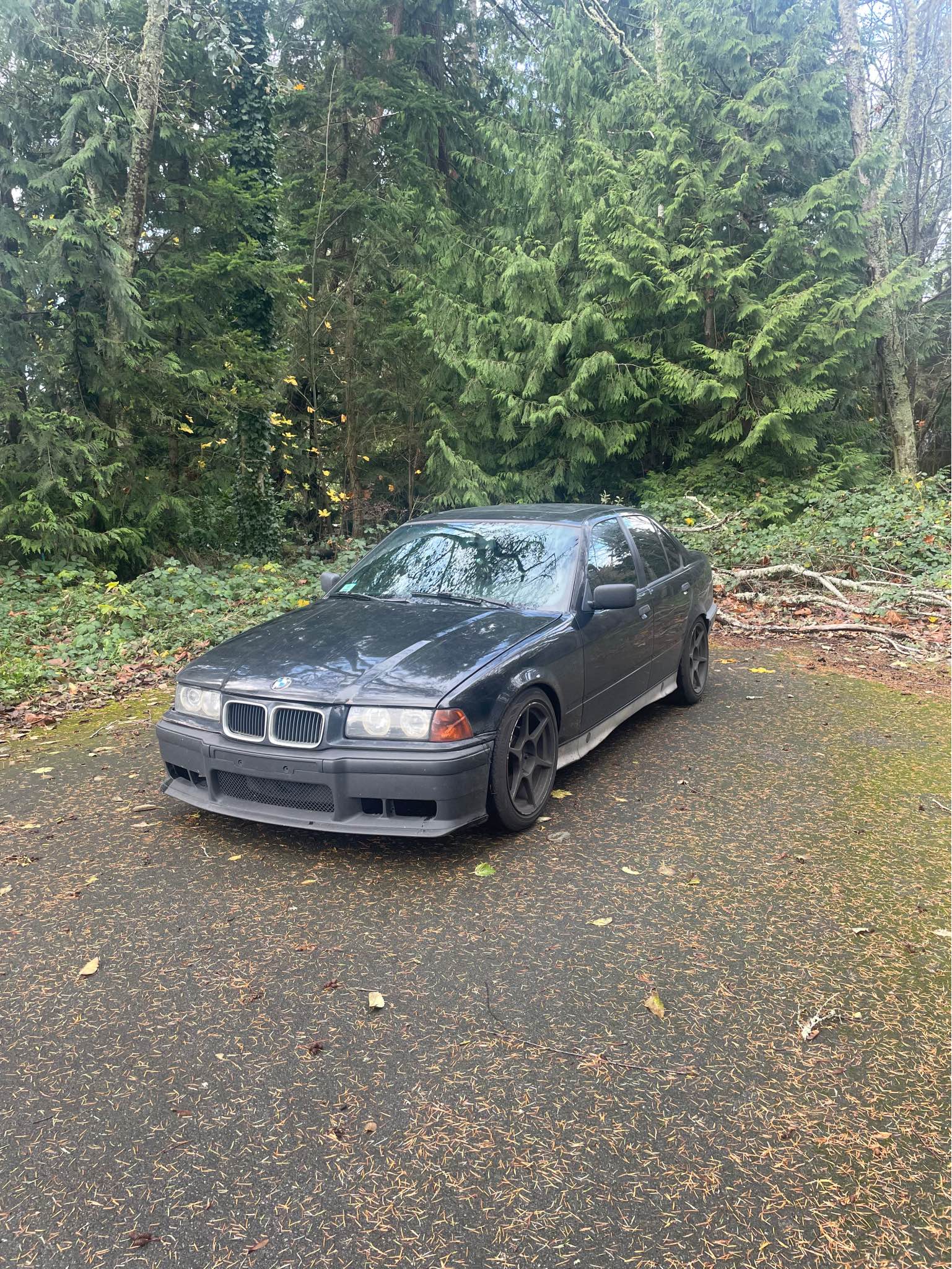 1992 BMW 3 Series - 325i Sedan 4D