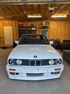 1988 BMW 3 Series - 318i Convertible 2D