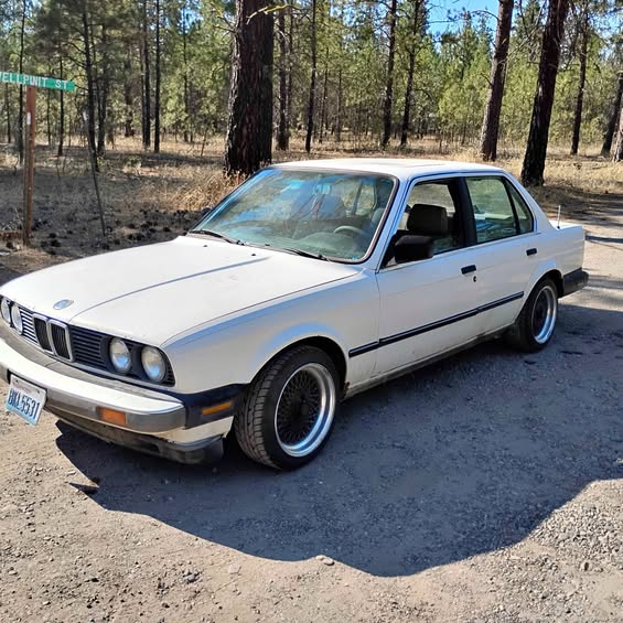 1987 BMW 3 Series - 325i Sedan 4D