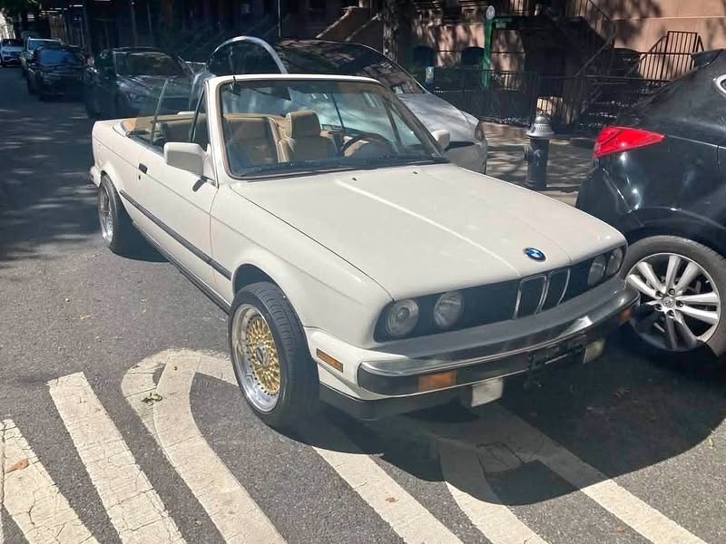 1988 BMW 3 Series - 325i Convertible 2D