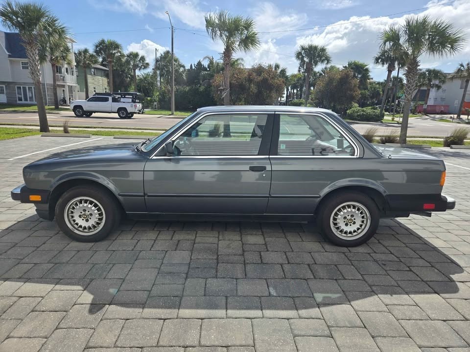 1984 BMW 3-Series I AUTOMATIC