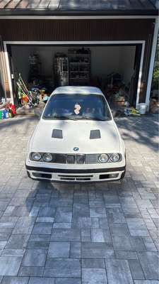 1989 BMW 3 Series - 325i Coupe 2D
