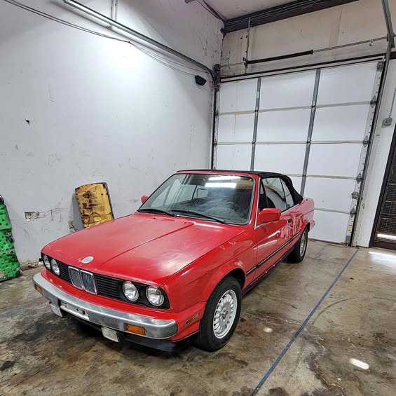 1990 BMW 3 Series - 325i Convertible 2D