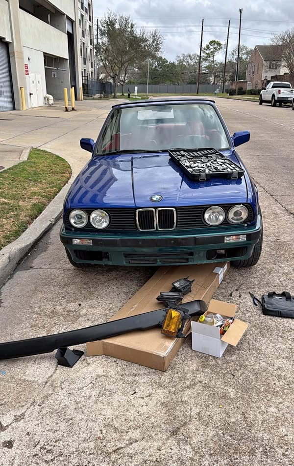 1987 BMW 3 Series - 325i Convertible 2D