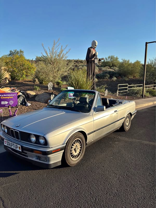 1992 BMW 3 Series 325i Convertible 2D