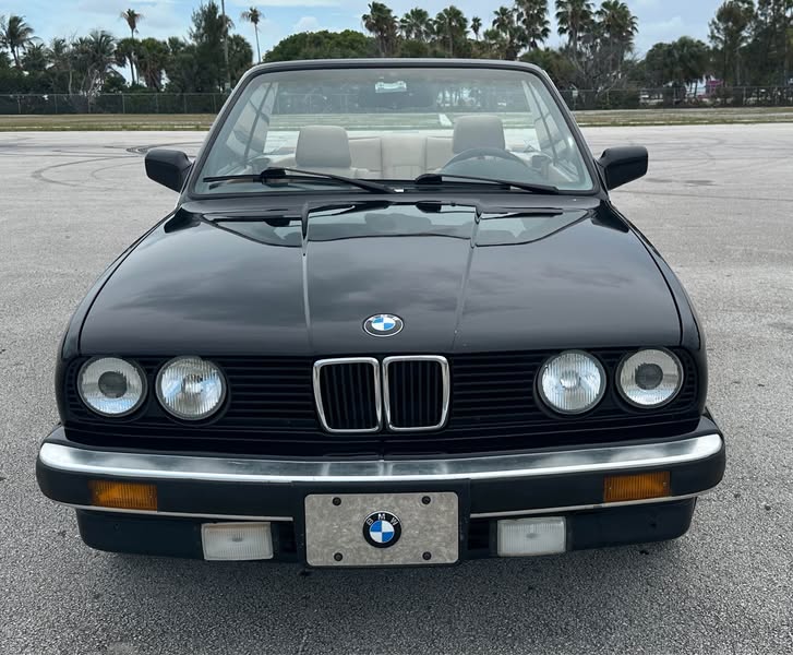 1988 BMW 3 Series - 325i Convertible 2D