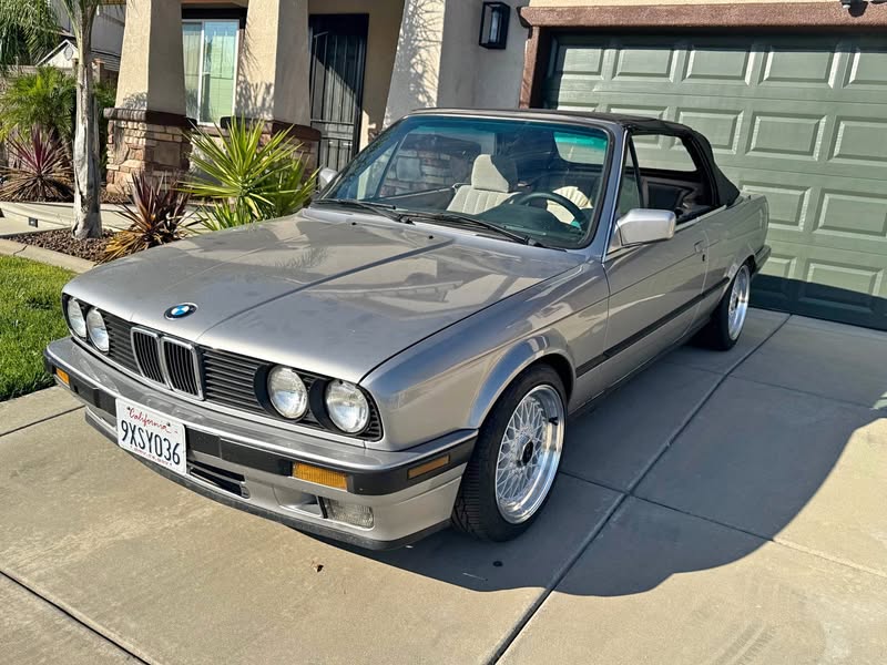 1989 BMW 3 Series - 325i Convertible 2D