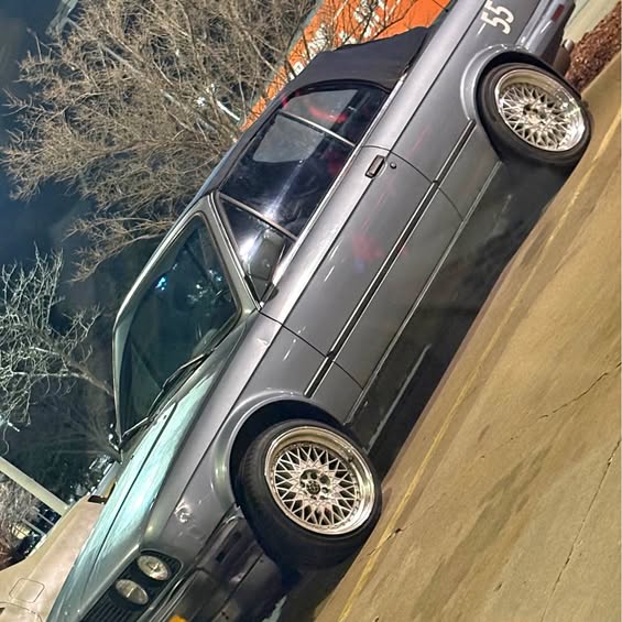 1989 BMW 3 Series - 325i Convertible 2D