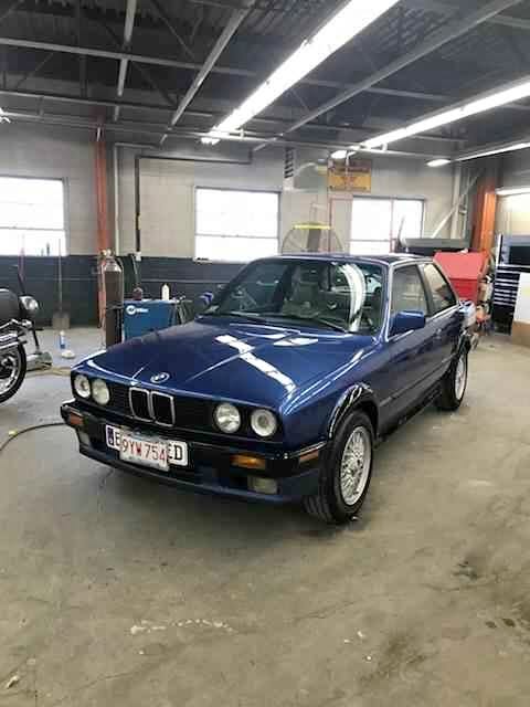 1989 BMW 3 Series - 325is Coupe 2D