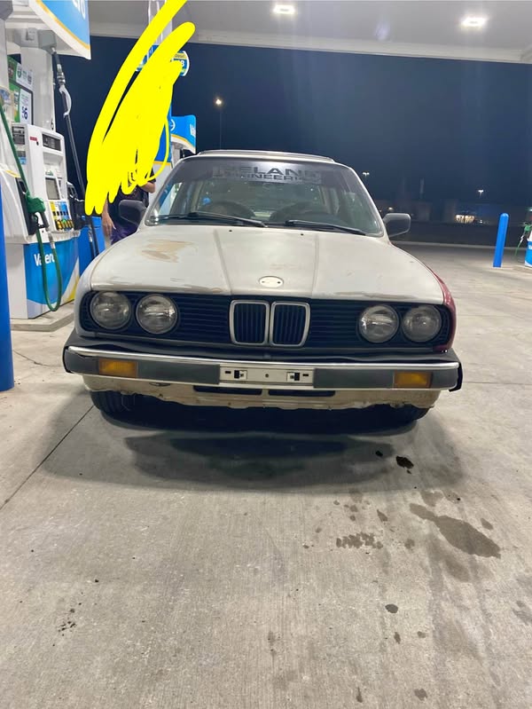 1993 BMW 3 Series - 318is Coupe 2D