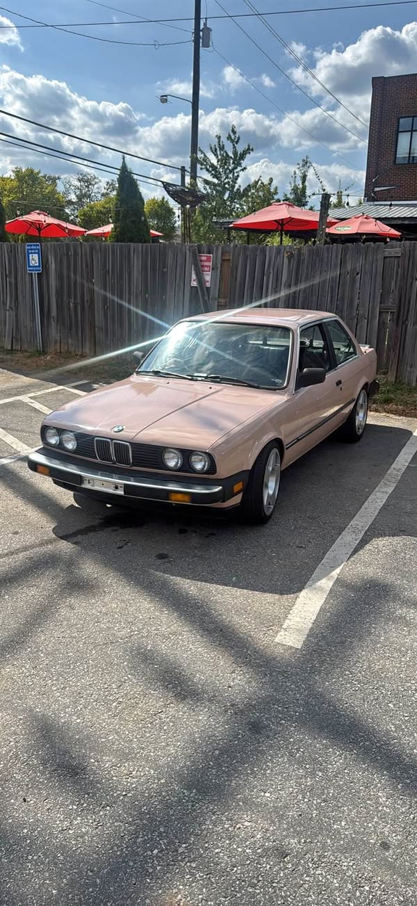 1984 BMW 3 Series - 318is Coupe 2D