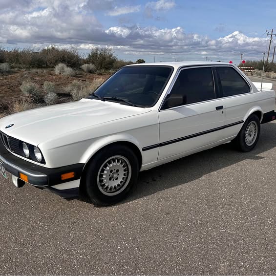 1984 BMW 3 Series - 318is Coupe 2D