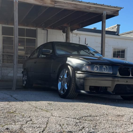 1994 BMW 3 Series - 325is Coupe 2D