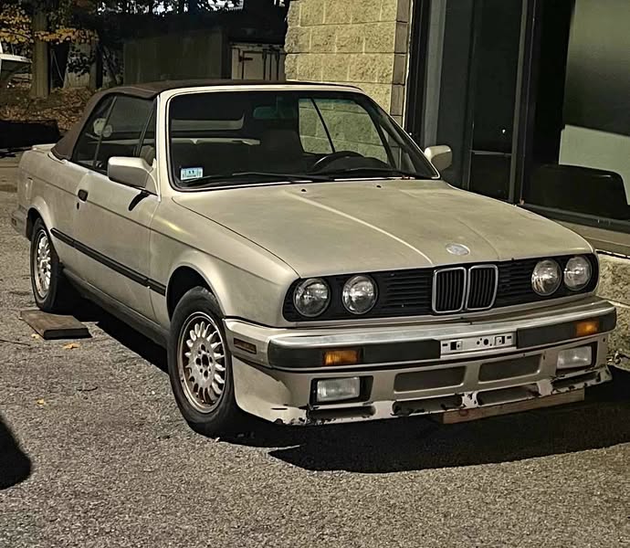 1990 BMW 3 Series - 325i Convertible 2D