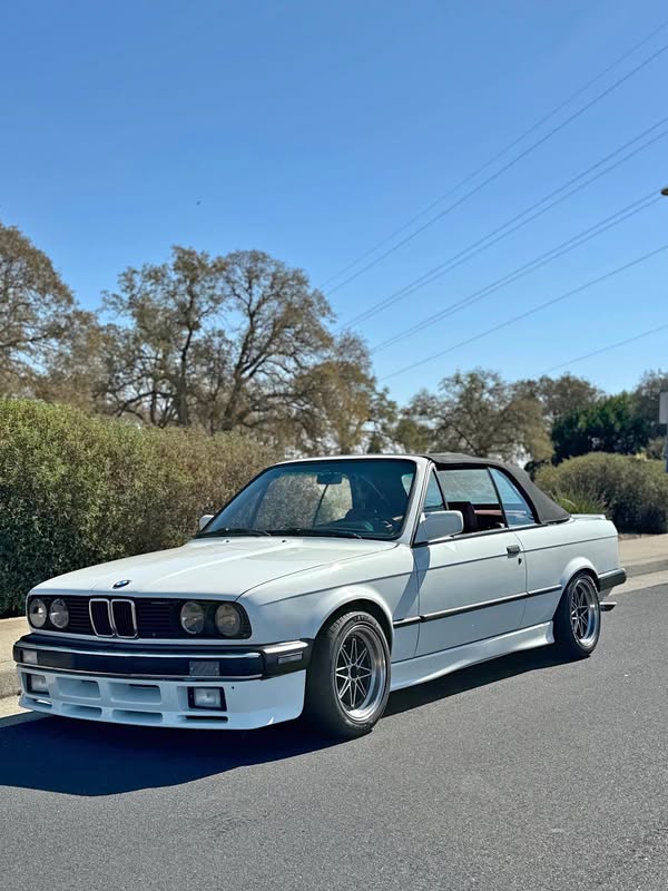 1987 BMW 3 Series - 325i Convertible 2D