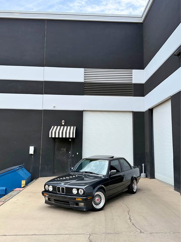 1991 BMW 3 Series - 318is Coupe 2D