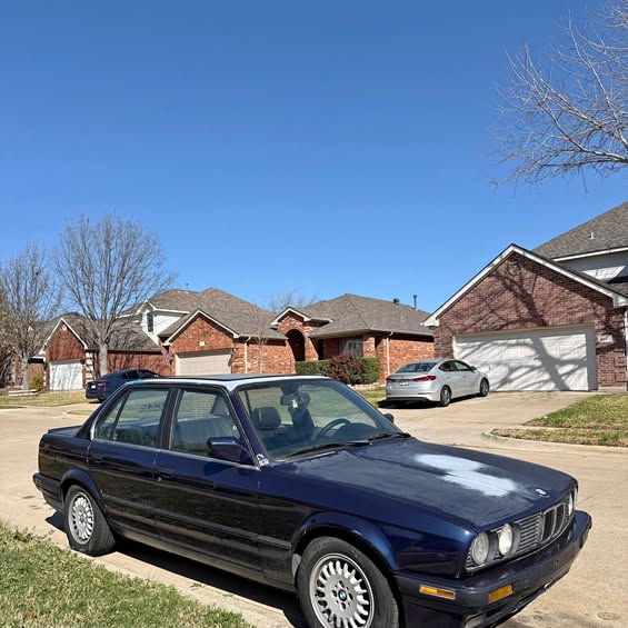 1989 BMW 3 Series - 325i Sedan 4D