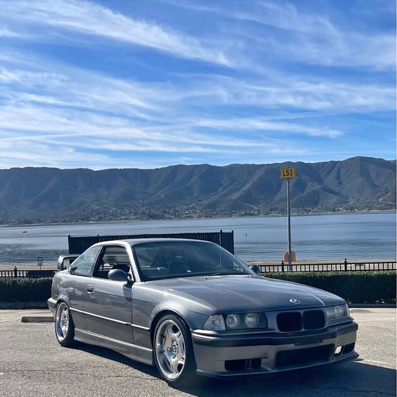 1994 BMW 3 Series - 325Ci Coupe 2D