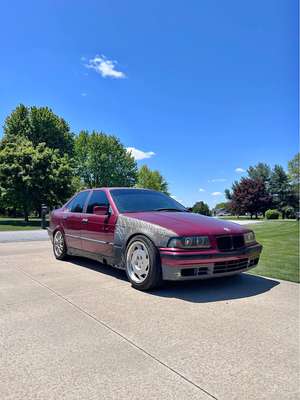1993 BMW 3 Series - 325i Sedan 4D
