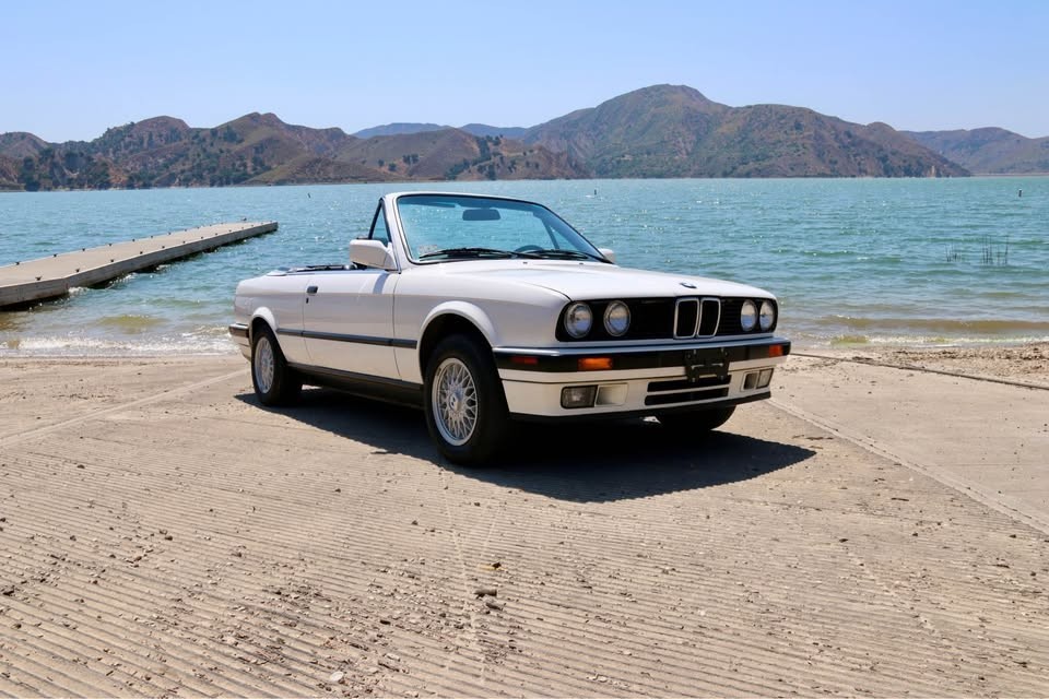 1991 BMW 3-Series 325i